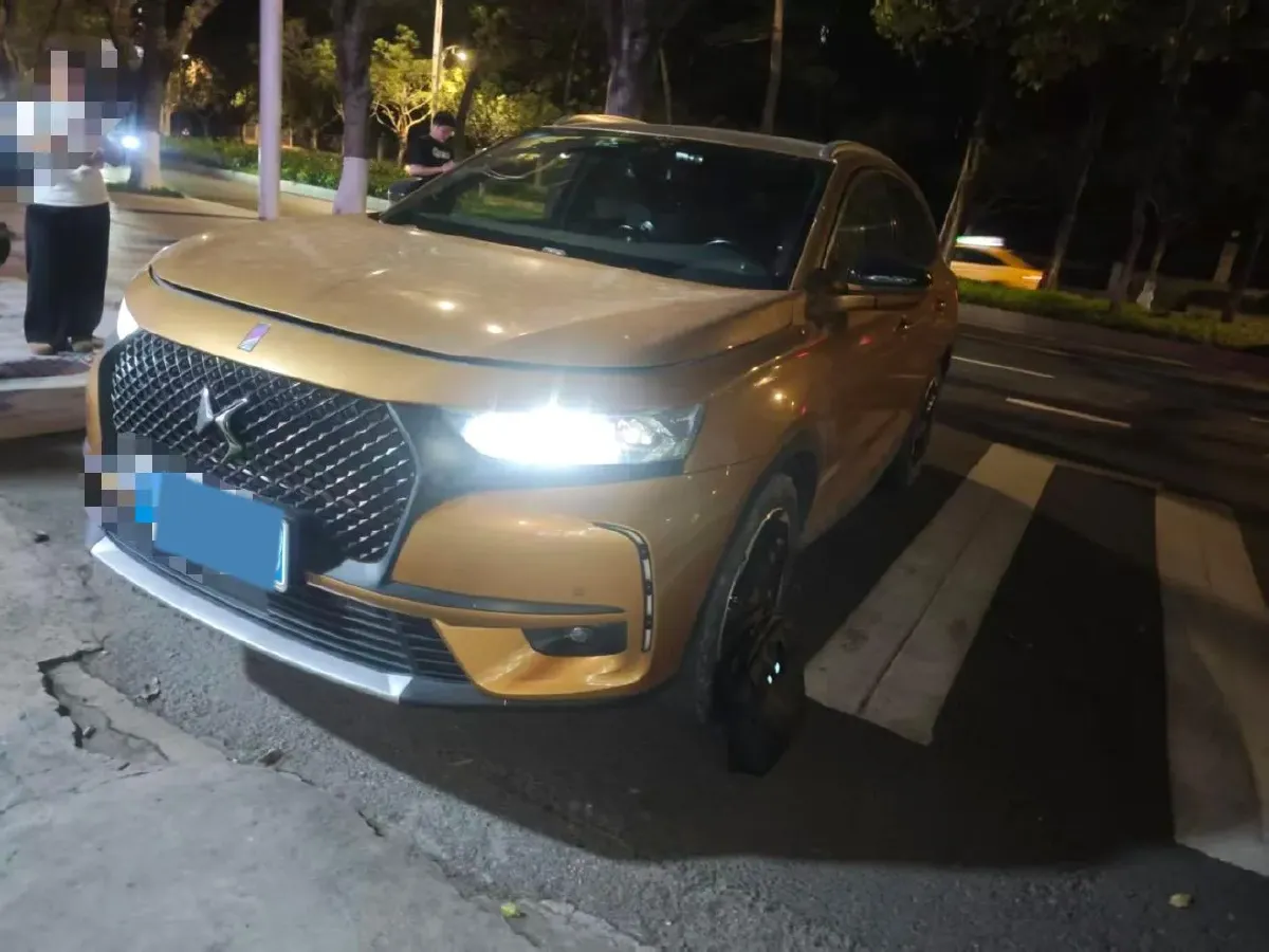 2018 DS 7 1.6T 180HP L4 8AT,autocango,china used car exporter,china ev exporter,chinese used car exporter,chinese used ev exporter