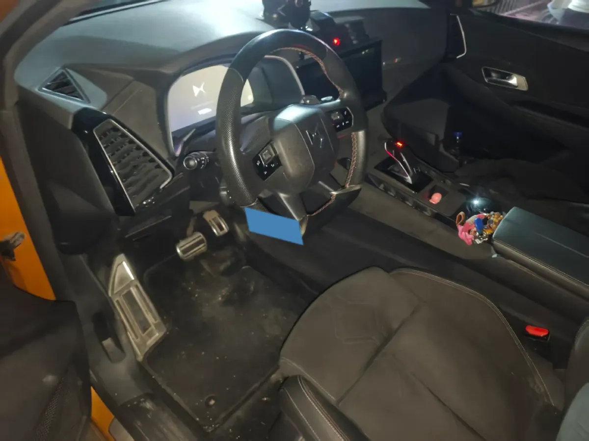 2018 DS 7 1.6T 180HP L4 8AT,autocango,china used car exporter,china ev exporter,chinese used car exporter,chinese used ev exporter