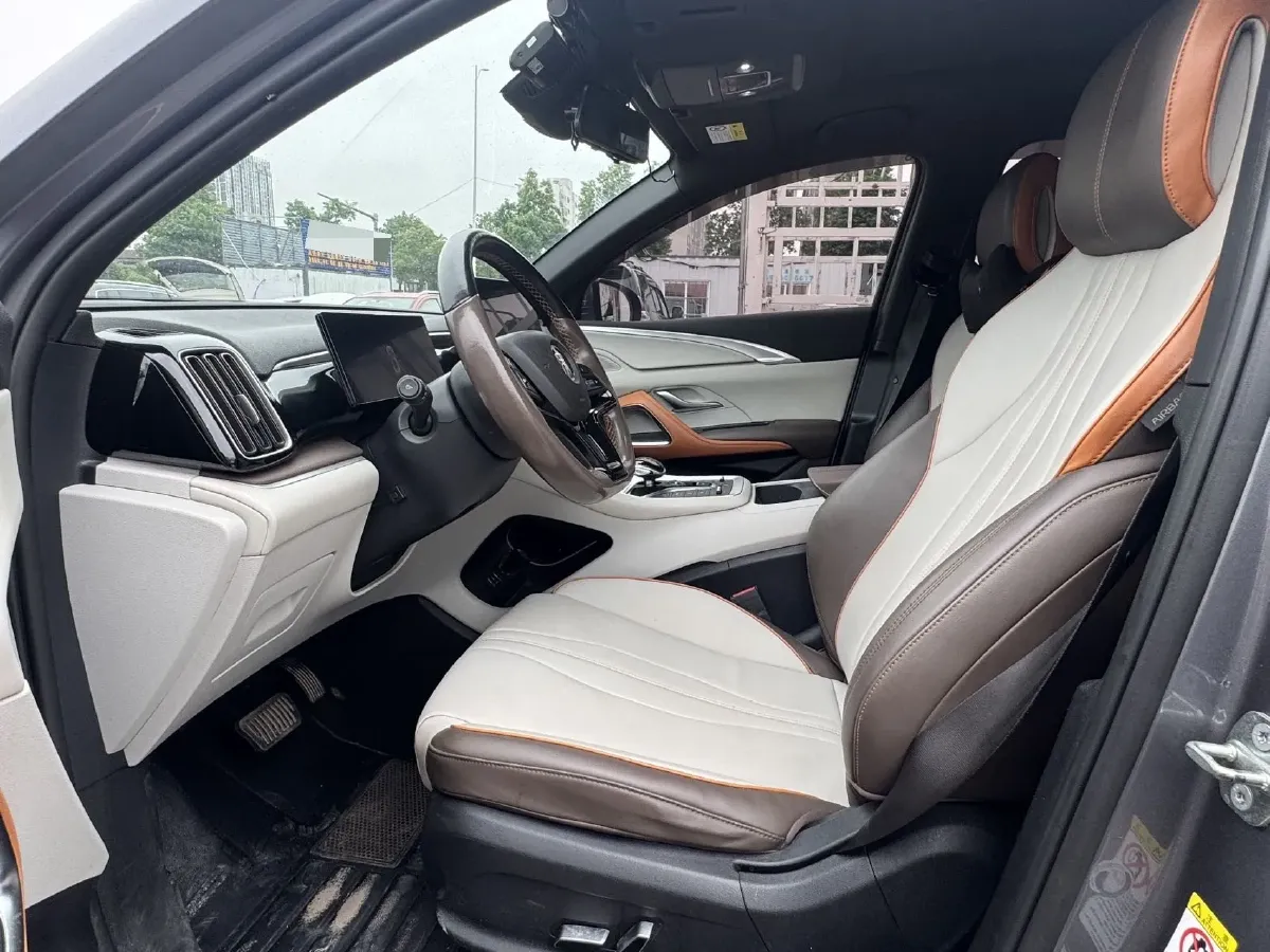2022 Geely JiaJi 1.5T 177HP L3 7DCT PHEV 15.5KWH,autocango,china used car exporter,china ev exporter,chinese used car exporter,chinese used ev exporter