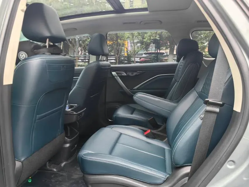 2023 Geely JiaJi 1.5T 181HP L4 7DCT,autocango,china used car exporter,china ev exporter,chinese used car exporter,chinese used ev exporter