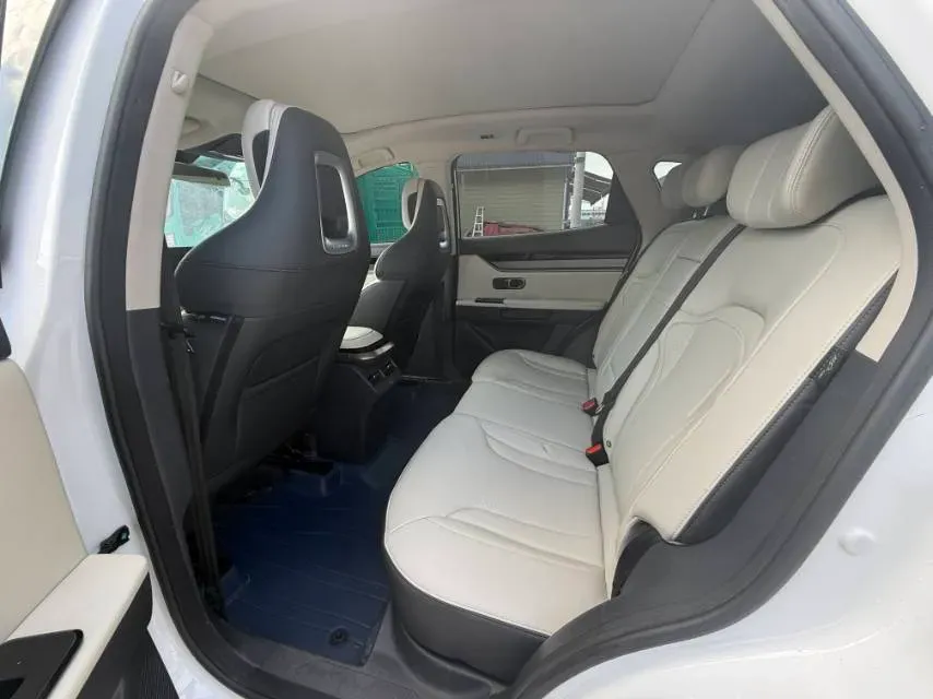 2022 Jetour DASHING 1.6T 197HP L4 7DCT,autocango,china used car exporter,china ev exporter,chinese used car exporter,chinese used ev exporter