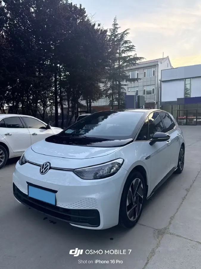 2023 Volkswagen ID.3 BEV 52.8KWH,autocango,china used car exporter,china ev exporter,chinese used car exporter,chinese used ev exporter