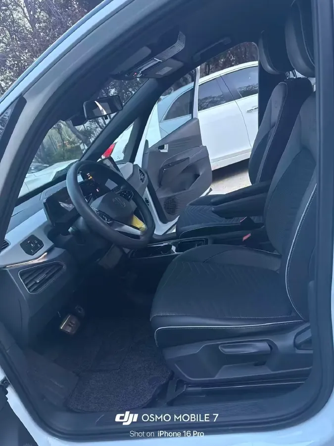 2023 Volkswagen ID.3 BEV 52.8KWH,autocango,china used car exporter,china ev exporter,chinese used car exporter,chinese used ev exporter