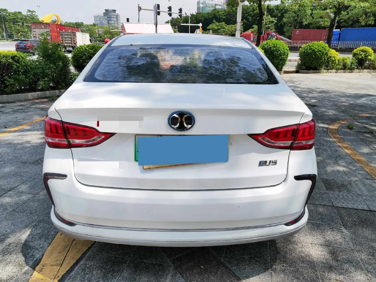 2018 BeiJing Auto EU5 BEV 53.66KWH,autocango,china used car exporter,china ev exporter,chinese used car exporter,chinese used ev exporter