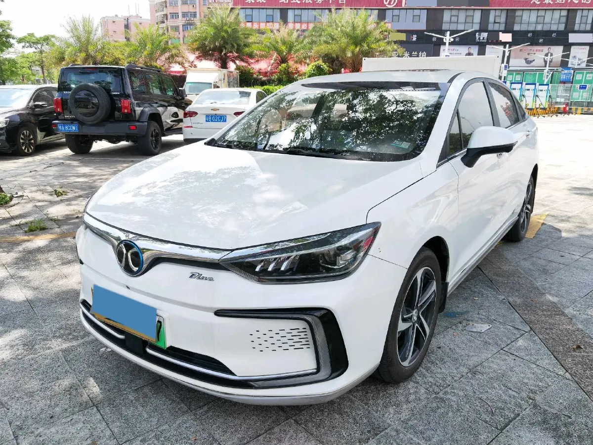 2018 BeiJing Auto EU5 BEV 53.66KWH,autocango,china used car exporter,china ev exporter,chinese used car exporter,chinese used ev exporter