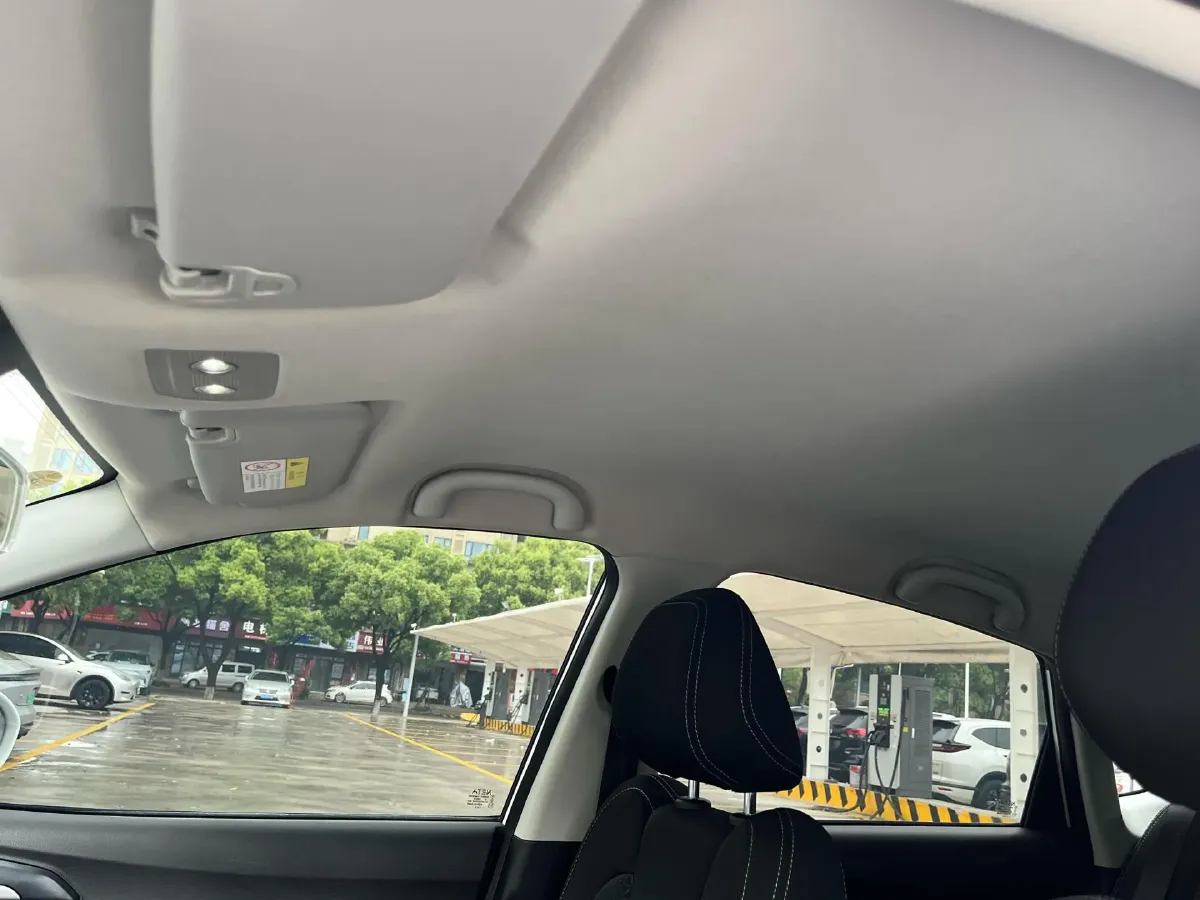 2022 Leapmotor T03 BEV 41KWH,autocango,china used car exporter,china ev exporter,chinese used car exporter,chinese used ev exporter