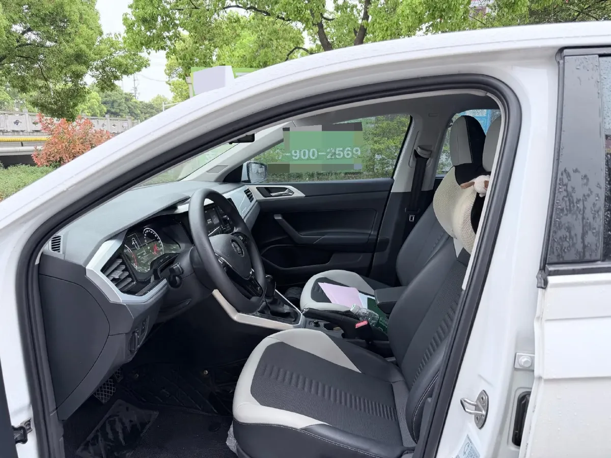 2019 Volkswagen Polo 1.5L 113HP L4 6AT,autocango,china used car exporter,china ev exporter,chinese used car exporter,chinese used ev exporter