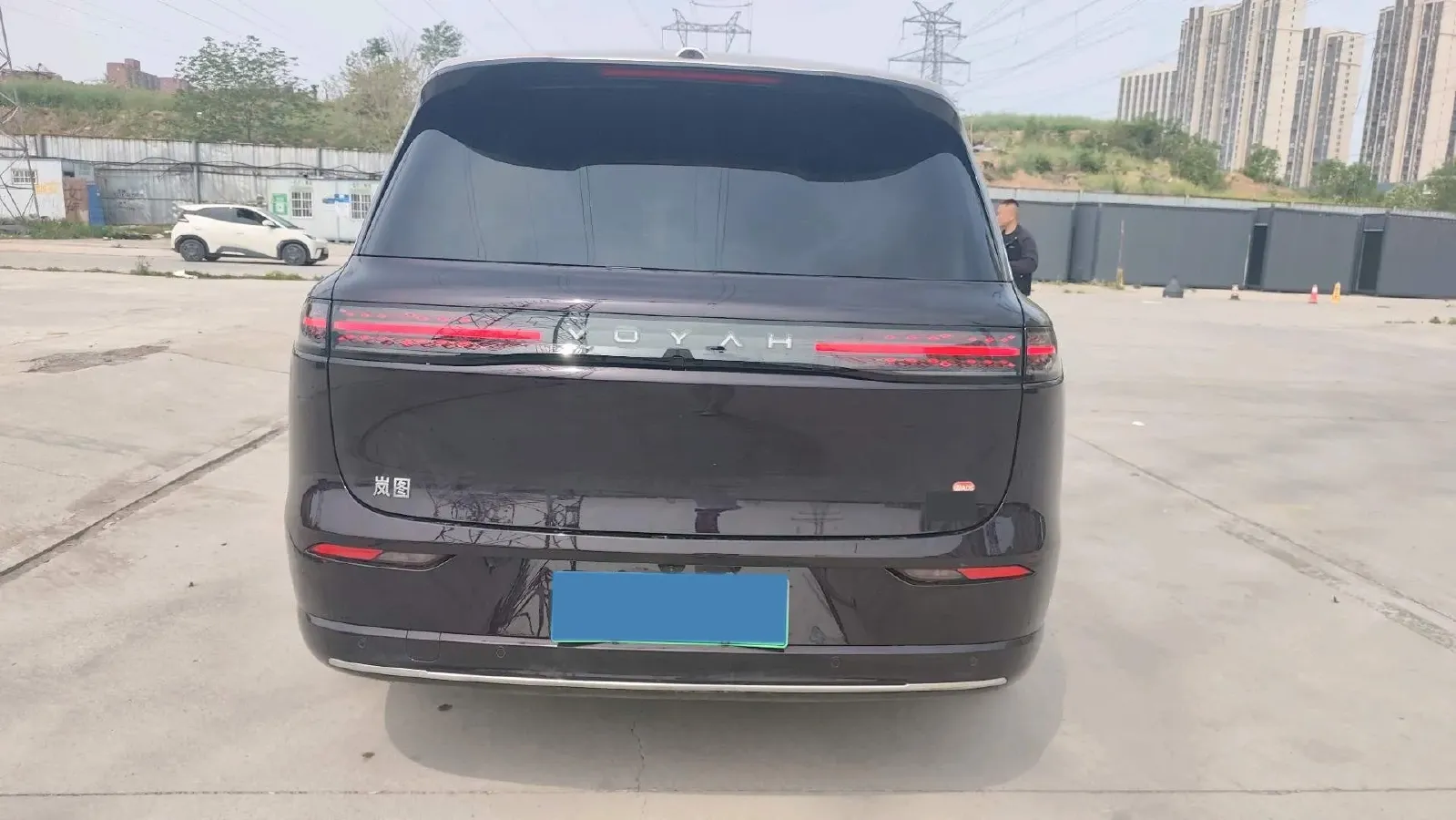 2026 Voyah 9L 1.5T 150HP L4 PHEV,autocango,china used car exporter,china ev exporter,chinese used car exporter,chinese used ev exporter