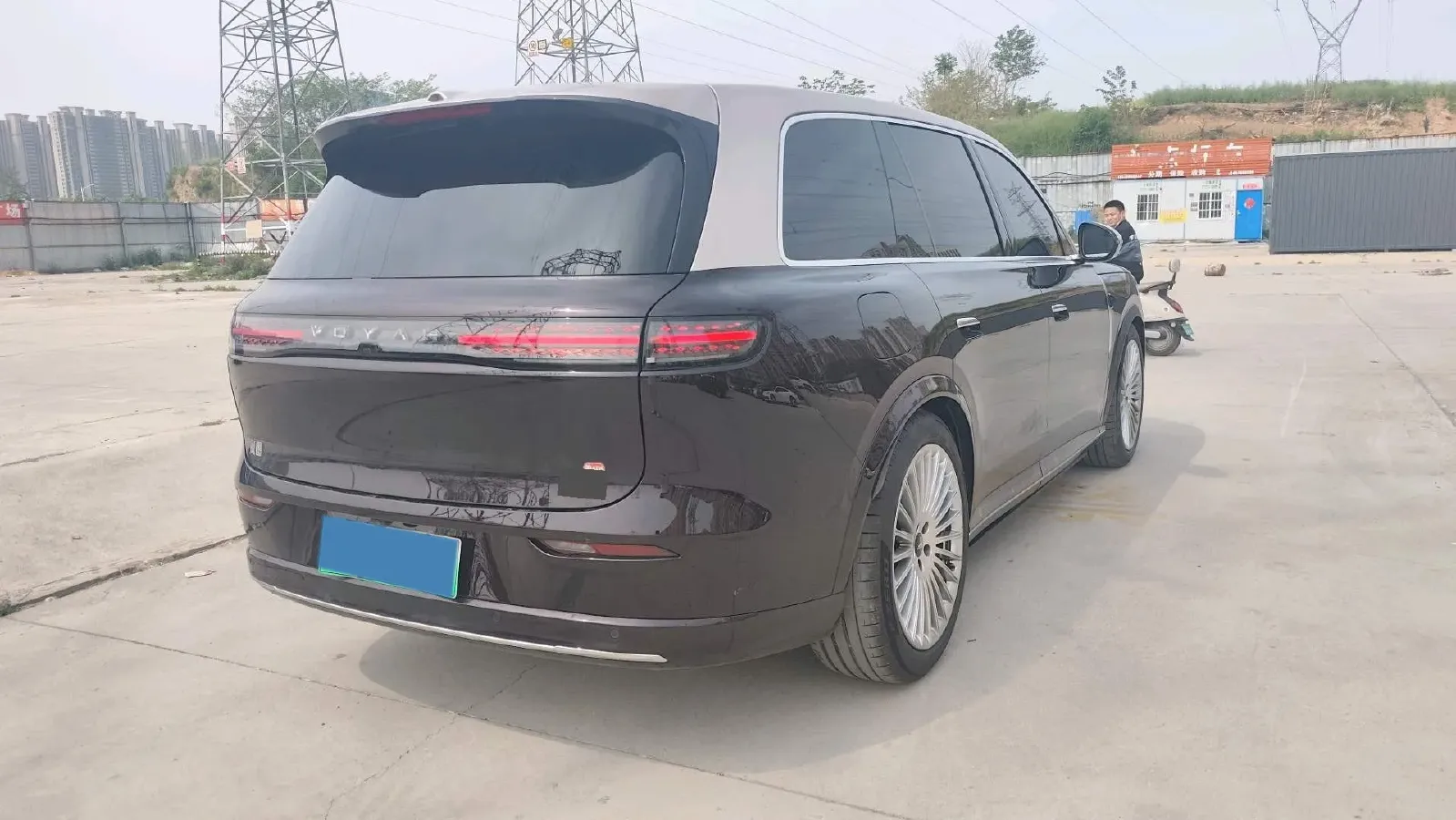2026 Voyah 9L 1.5T 150HP L4 PHEV,autocango,china used car exporter,china ev exporter,chinese used car exporter,chinese used ev exporter
