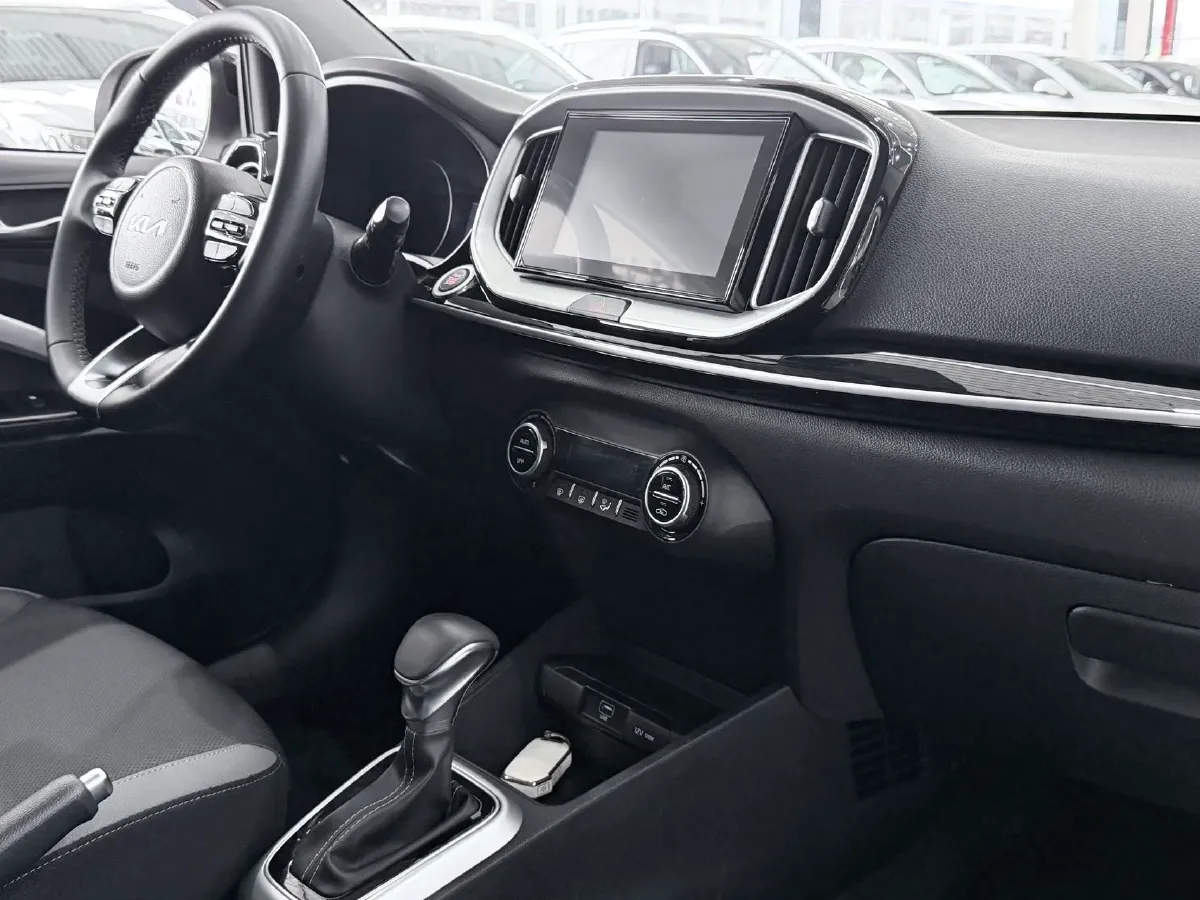 2021 Kia KX1 1.4L 100HP L4 CVT,autocango,china used car exporter,china ev exporter,chinese used car exporter,chinese used ev exporter