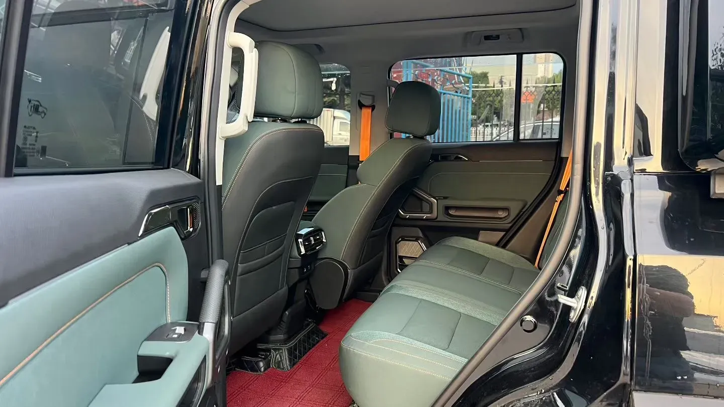 2023 Jetour Traveller 2.0T 254HP L4 7DCT,autocango,china used car exporter,china ev exporter,chinese used car exporter,chinese used ev exporter