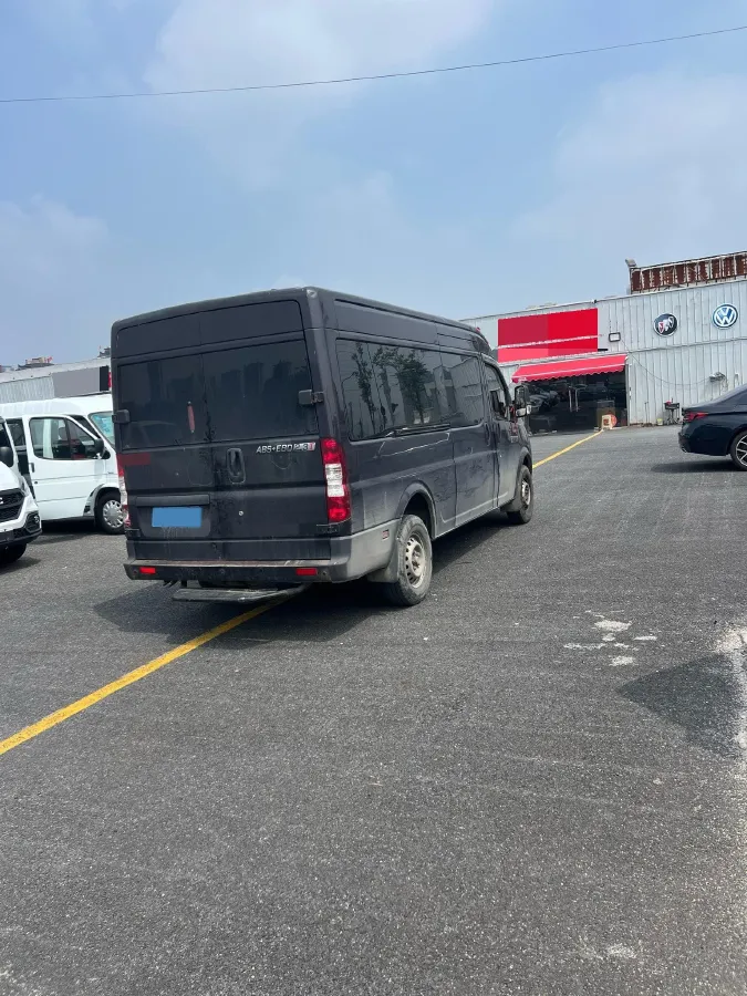 2021 DongFeng DFAC YuFeng 2.3T 110HP L4 6MT,autocango,china used car exporter,china ev exporter,chinese used car exporter,chinese used ev exporter