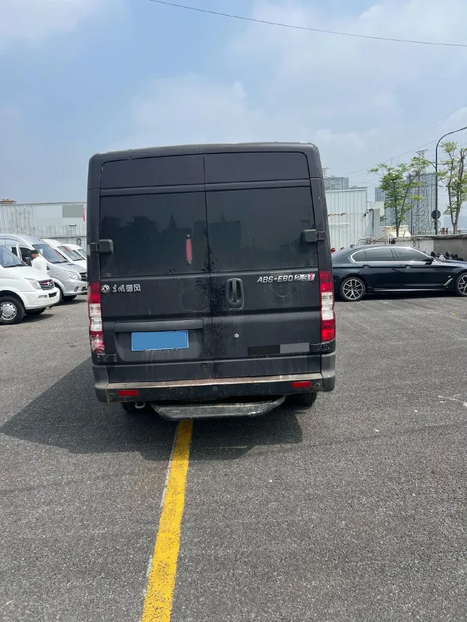 2021 DongFeng DFAC YuFeng 2.3T 110HP L4 6MT,autocango,china used car exporter,china ev exporter,chinese used car exporter,chinese used ev exporter