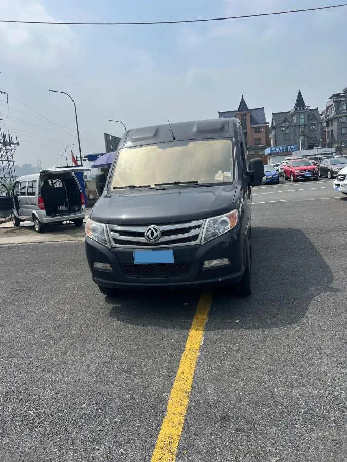 2021 DongFeng DFAC YuFeng 2.3T 110HP L4 6MT,autocango,china used car exporter,china ev exporter,chinese used car exporter,chinese used ev exporter