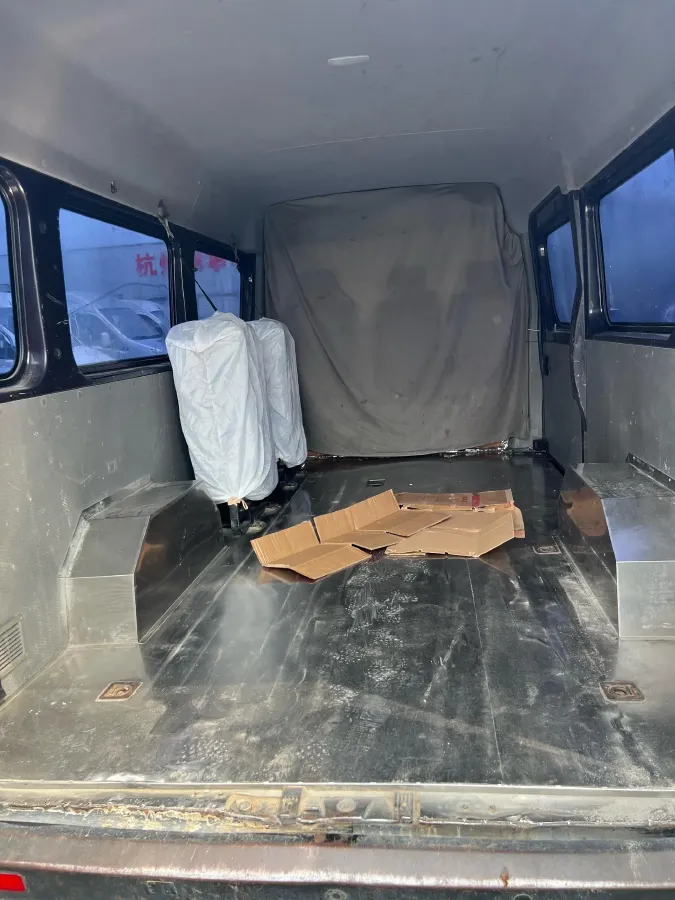 2021 DongFeng DFAC YuFeng 2.3T 110HP L4 6MT,autocango,china used car exporter,china ev exporter,chinese used car exporter,chinese used ev exporter