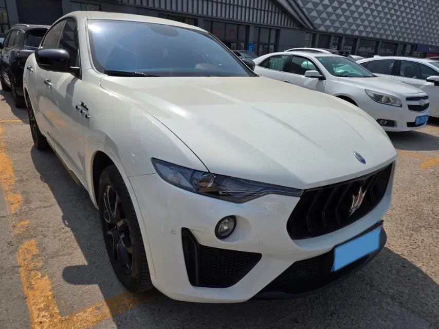 2021 Maserati Levante 3.0T 350HP V6 8AT,autocango,china used car exporter,china ev exporter,chinese used car exporter,chinese used ev exporter