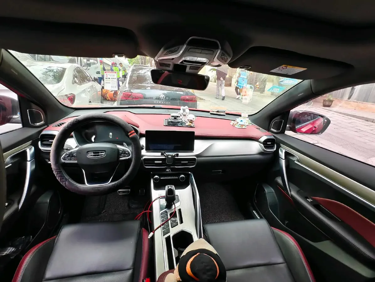 2019 Geely Coolray 1.5T 177HP L3 7DCT,autocango,china used car exporter,china ev exporter,chinese used car exporter,chinese used ev exporter