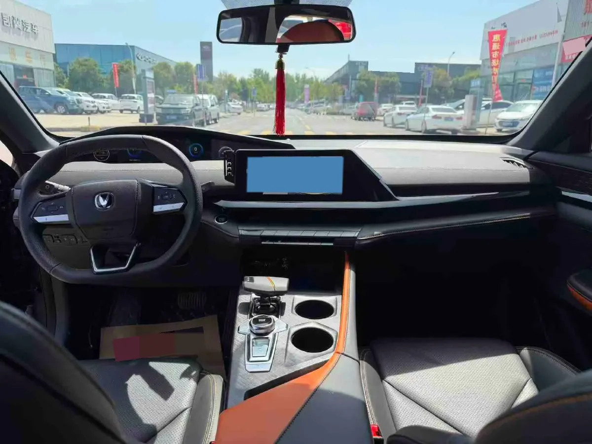 2023 ChangAn UNI-V iDD 1.5T 170HP L4 6TCT PHEV 18.4KWH,autocango,china used car exporter,china ev exporter,chinese used car exporter,chinese used ev exporter