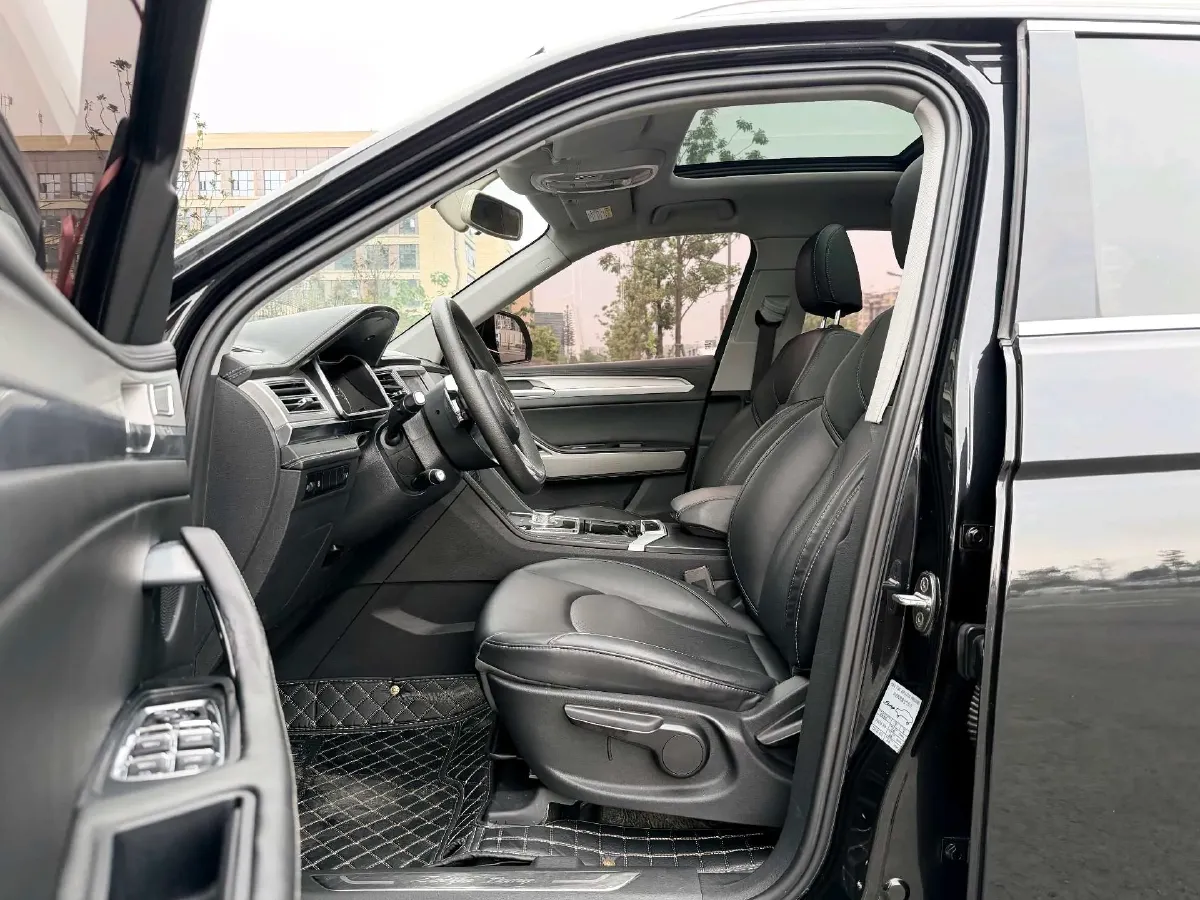 2018 Zotye Damy X7 2.0T 190HP L4 8AT,autocango,china used car exporter,china ev exporter,chinese used car exporter,chinese used ev exporter