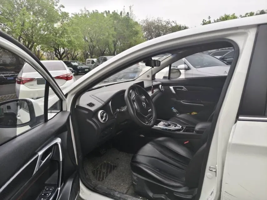 2018 BeiJing Auto EU5 BEV 53.66KWH,autocango,china used car exporter,china ev exporter,chinese used car exporter,chinese used ev exporter