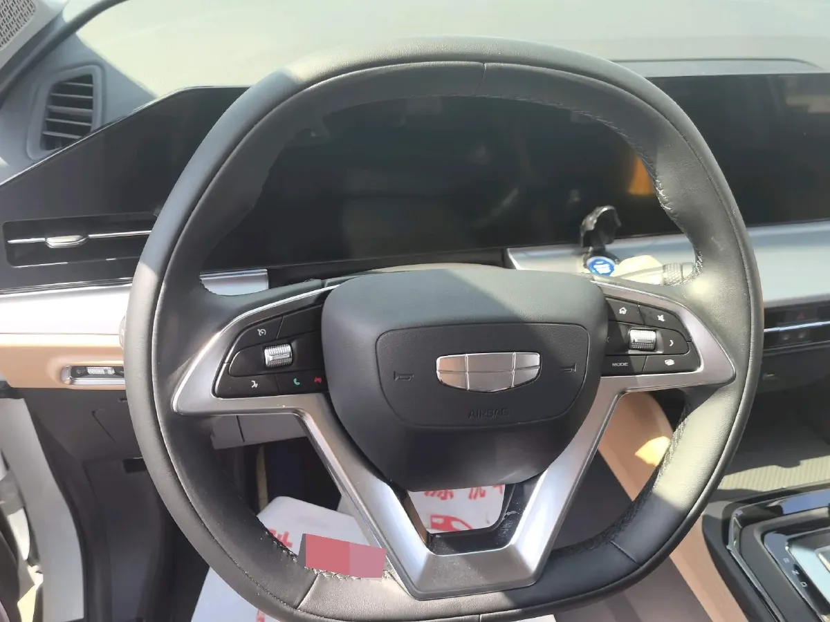 2024 Geely OkavangoPRO 1.5T 181HP L4 7DCT,autocango,china used car exporter,china ev exporter,chinese used car exporter,chinese used ev exporter