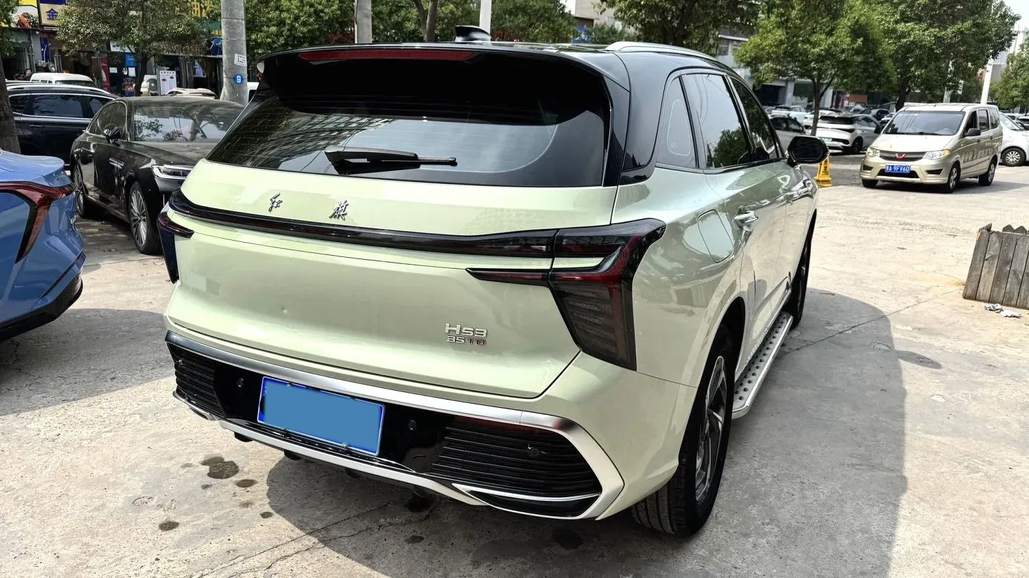 2023 HongQi HS3 1.5T 169HP L4 7DCT,autocango,china used car exporter,china ev exporter,chinese used car exporter,chinese used ev exporter