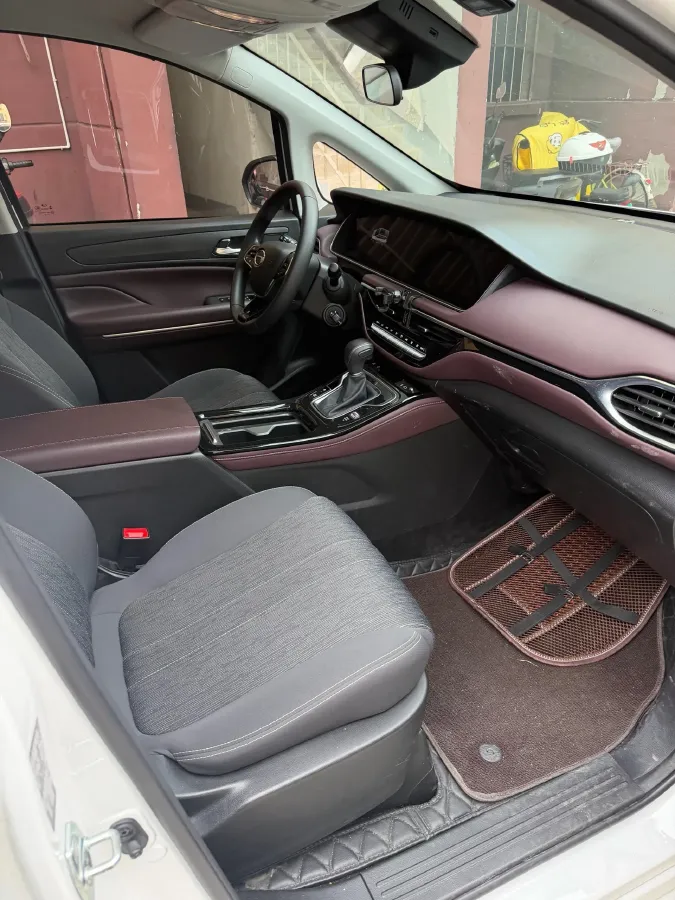 2023 GAC Trumpchi M6 1.5T 177HP L4 7DCT,autocango,china used car exporter,china ev exporter,chinese used car exporter,chinese used ev exporter