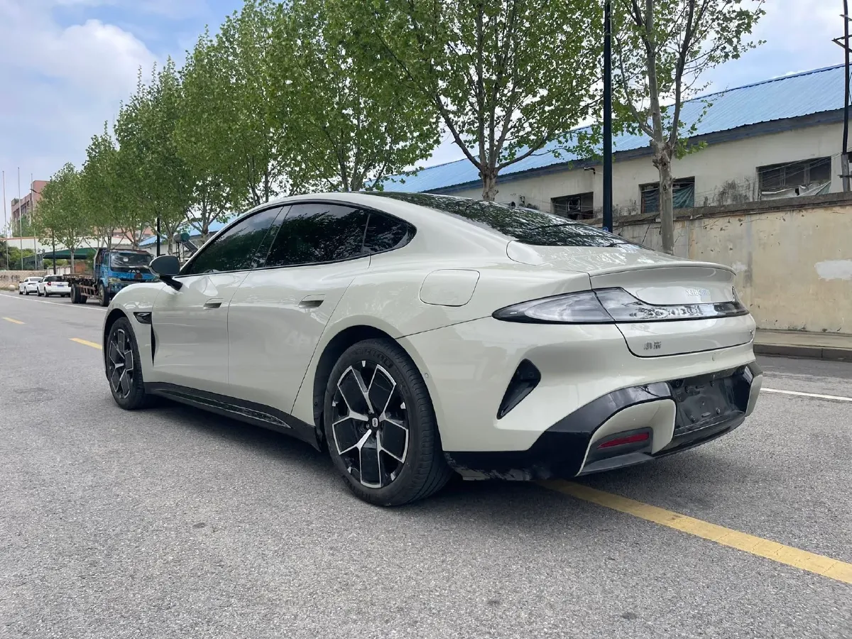 2024 MI SU7 BEV 73.6KWH,autocango,china used car exporter,china ev exporter,chinese used car exporter,chinese used ev exporter