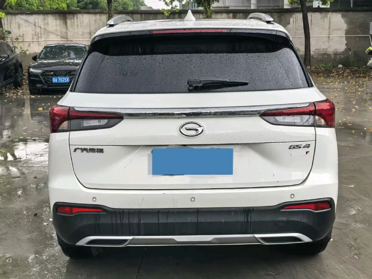 2021 GAC Trumpchi GS4 1.5T 169HP L4 6AT,autocango,china used car exporter,china ev exporter,chinese used car exporter,chinese used ev exporter