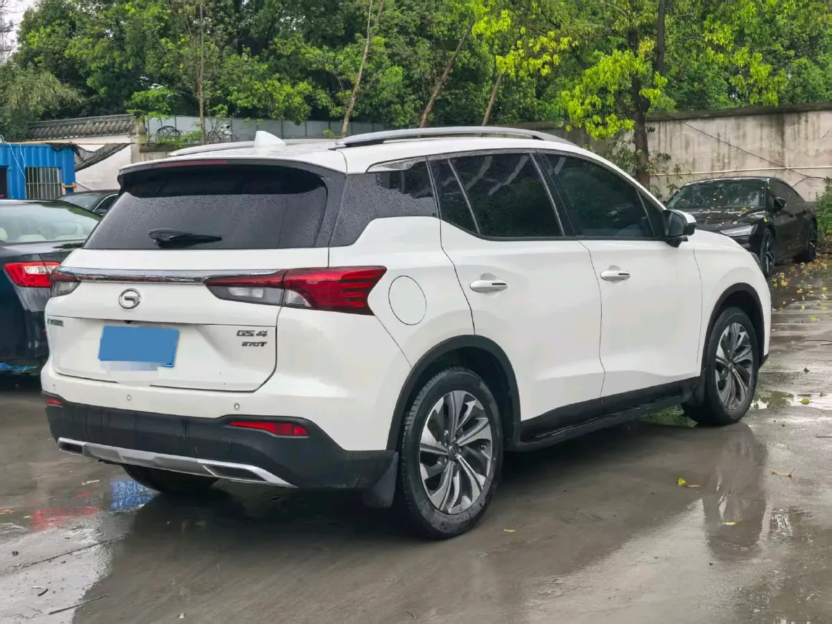 2021 GAC Trumpchi GS4 1.5T 169HP L4 6AT,autocango,china used car exporter,china ev exporter,chinese used car exporter,chinese used ev exporter