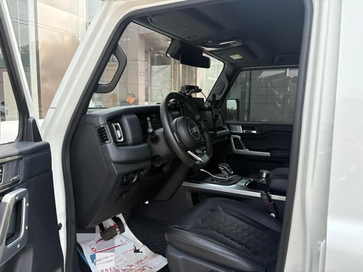 2024 212 212 T01 2.0T 252HP L4 8AT,autocango,china used car exporter,china ev exporter,chinese used car exporter,chinese used ev exporter