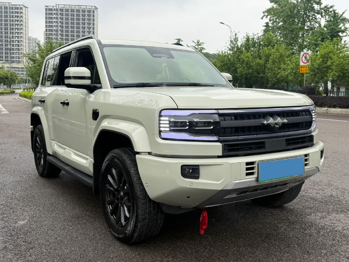 2025 FangChengBao Bao 5 1.5T 194HP L4 E-CVT PHEV 31.8KWH,autocango,china used car exporter,china ev exporter,chinese used car exporter,chinese used ev exporter