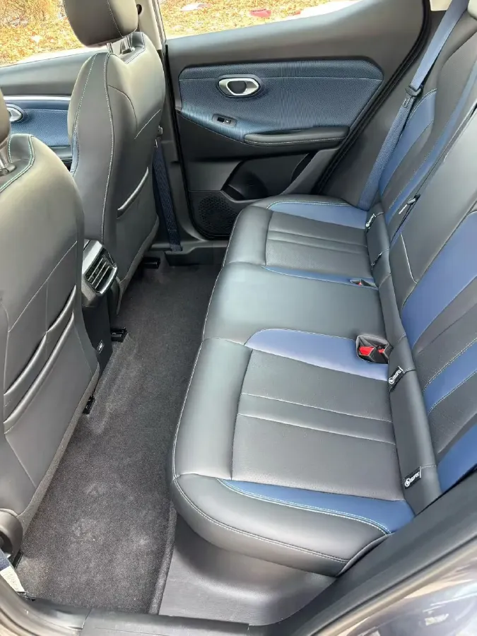 2023 GAC Trumpchi GS3 1.5T 177HP L4 7DCT,autocango,china used car exporter,china ev exporter,chinese used car exporter,chinese used ev exporter