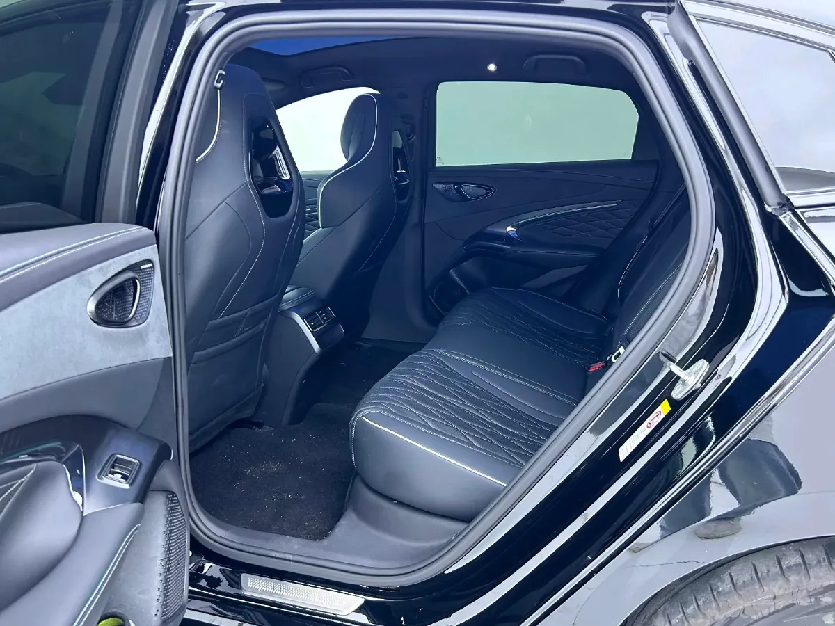 2023 BYD Seal BEV 82.5KWH,autocango,china used car exporter,china ev exporter,chinese used car exporter,chinese used ev exporter