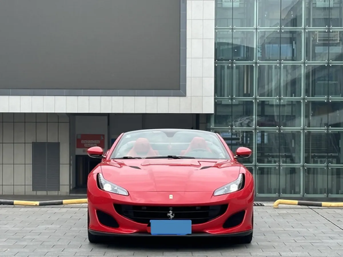 2018 Ferrari Portofino 3.9T 600HP V8 7DCT,autocango,china used car exporter,china ev exporter,chinese used car exporter,chinese used ev exporter