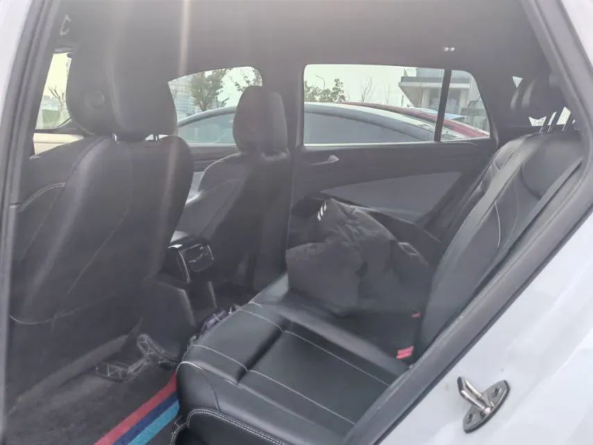 2021 Volkswagen ID.4 Crozz BEV 84.8KWH,autocango,china used car exporter,china ev exporter,chinese used car exporter,chinese used ev exporter