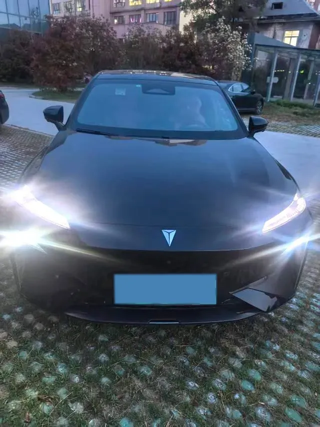 2025 Deepal S07 REEV 98HP REEV 31.73KWH,autocango,china used car exporter,china ev exporter,chinese used car exporter,chinese used ev exporter