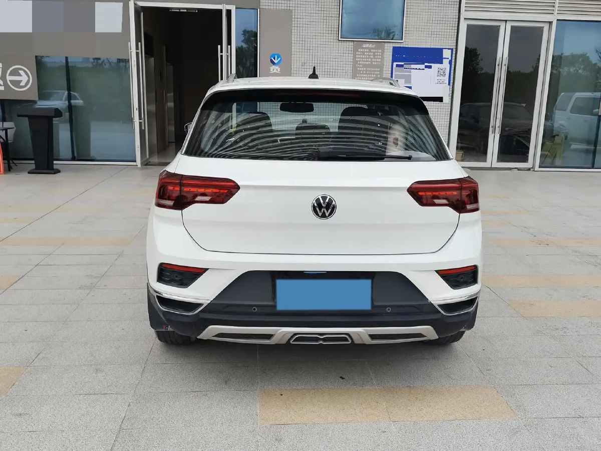 2022 Volkswagen T-Roc 1.4T 150HP L4 7DCT,autocango,china used car exporter,china ev exporter,chinese used car exporter,chinese used ev exporter