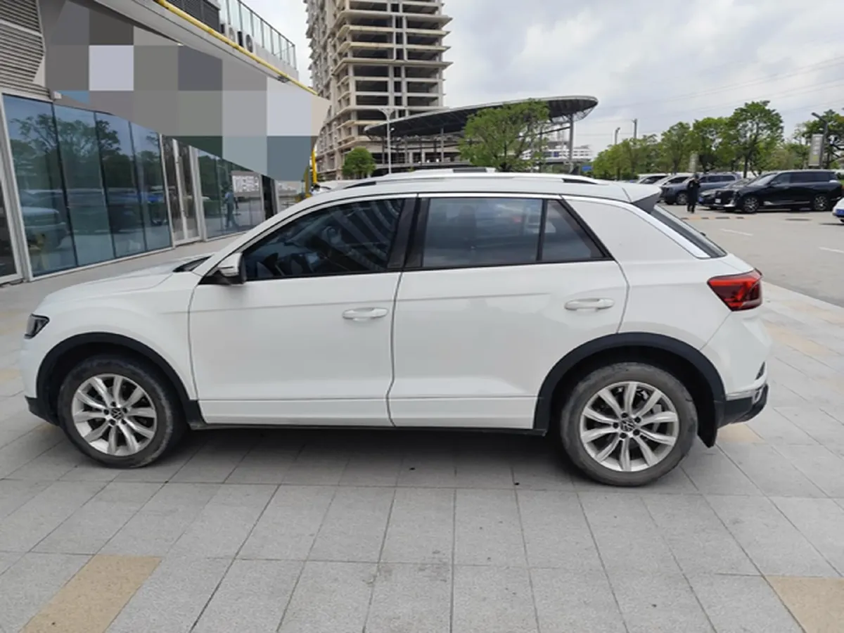 2022 Volkswagen T-Roc 1.4T 150HP L4 7DCT,autocango,china used car exporter,china ev exporter,chinese used car exporter,chinese used ev exporter