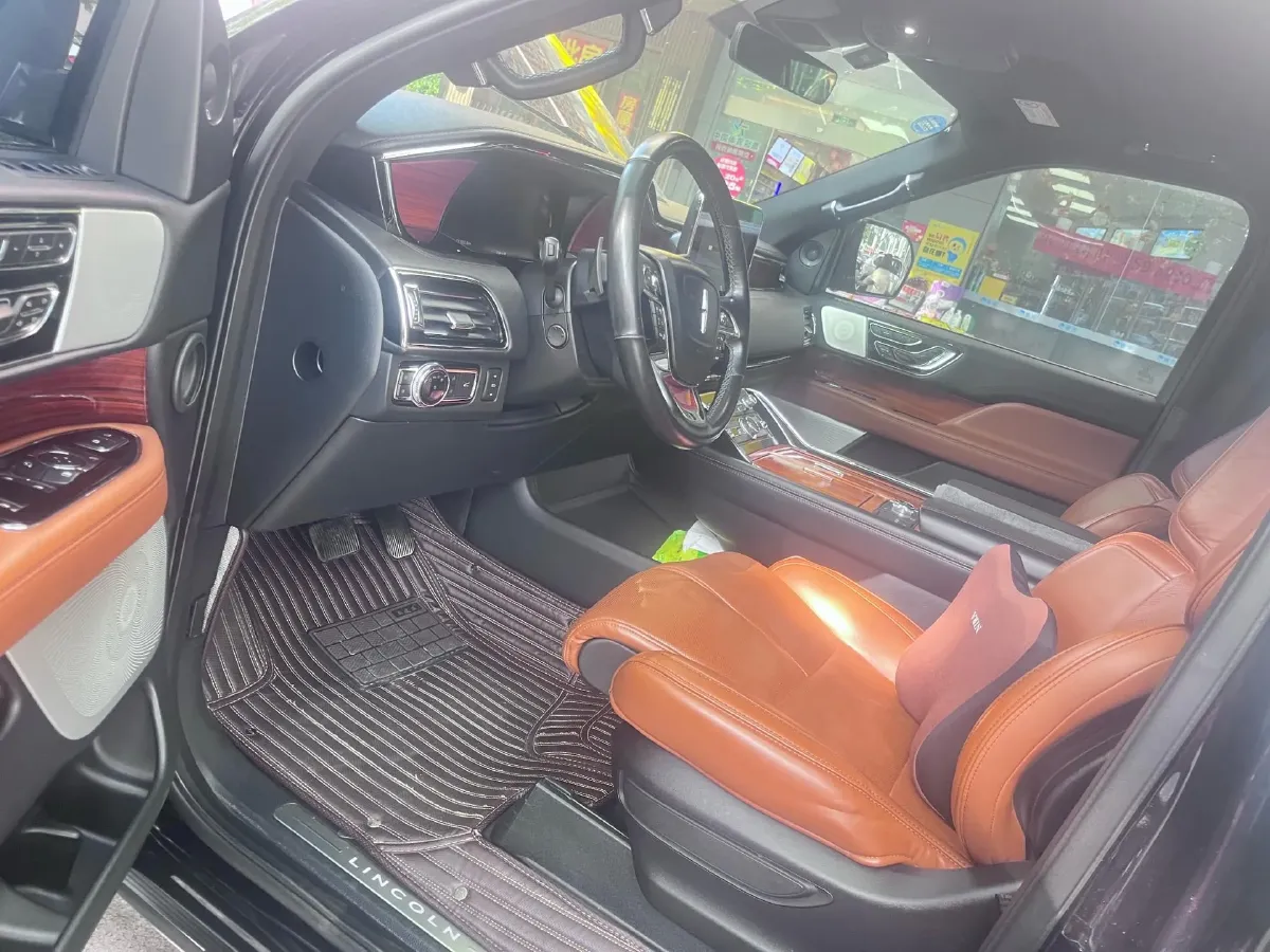 2019 Lincoln Navigator 3.5T 388HP V6 10AT,autocango,china used car exporter,china ev exporter,chinese used car exporter,chinese used ev exporter