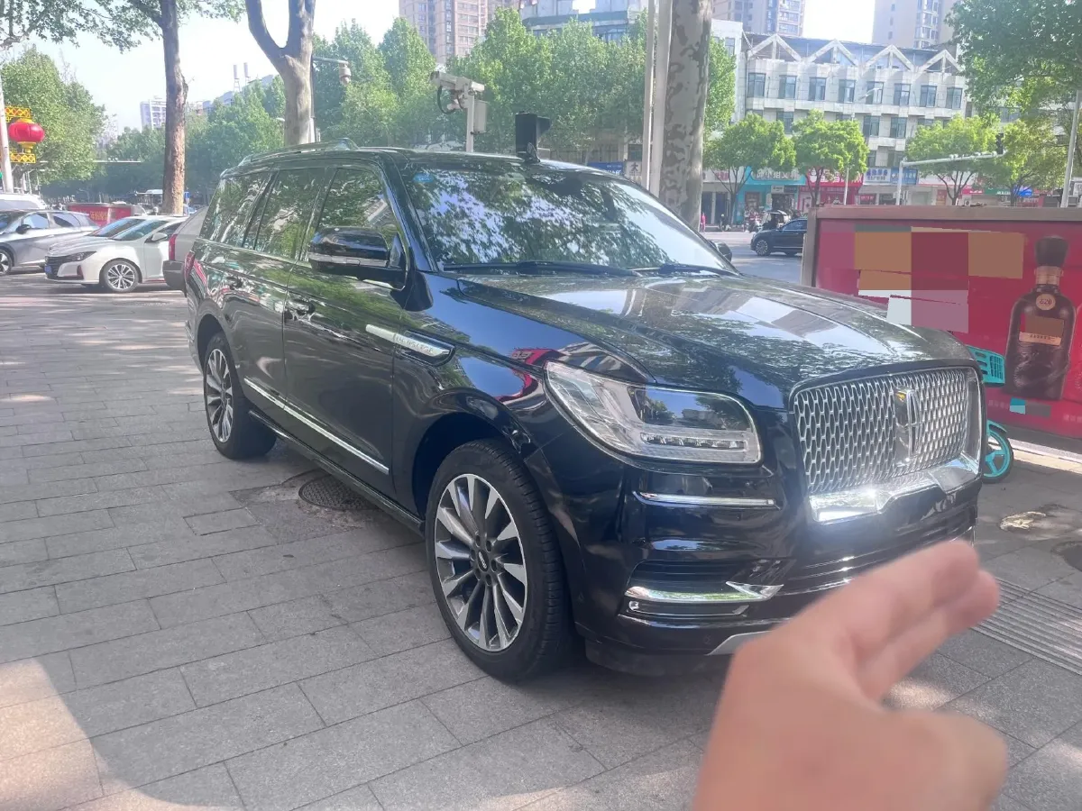 2019 Lincoln Navigator 3.5T 388HP V6 10AT,autocango,china used car exporter,china ev exporter,chinese used car exporter,chinese used ev exporter