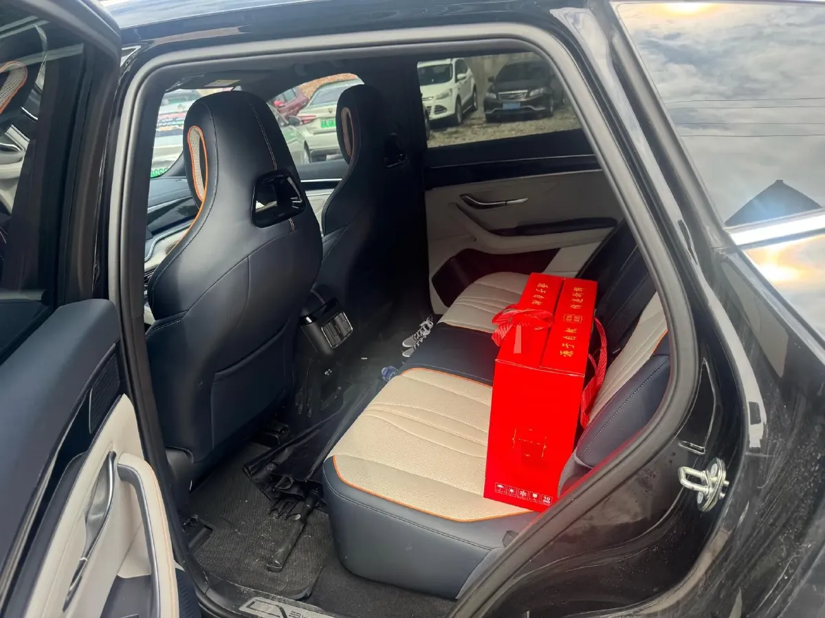 2023 BYD Song Plus BEV 71.8KWH,autocango,china used car exporter,china ev exporter,chinese used car exporter,chinese used ev exporter