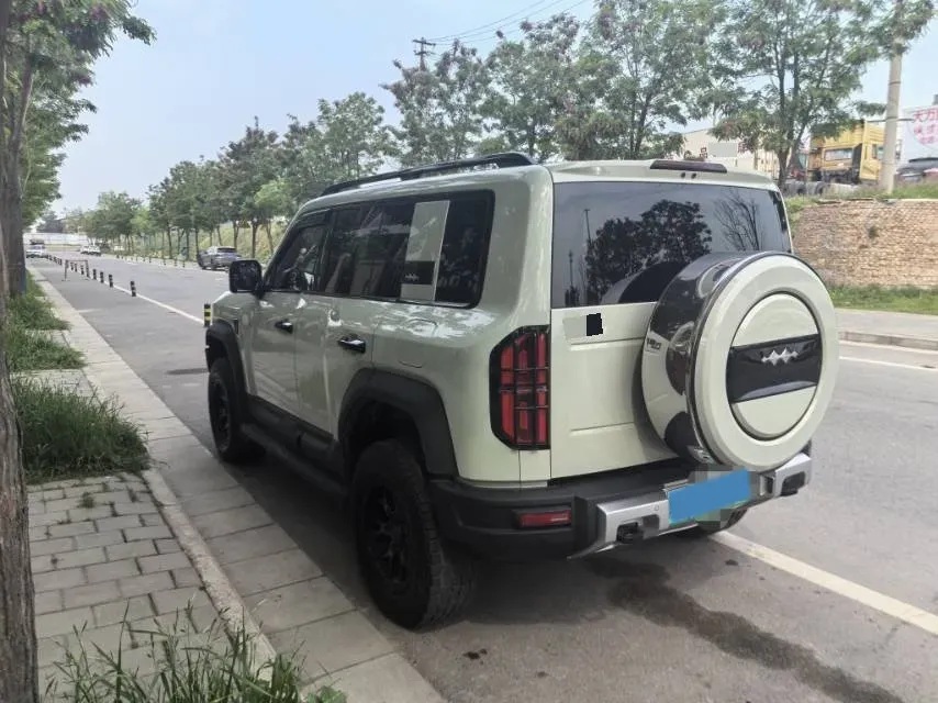 2023 FangChengBao Bao 5 1.5T 194HP L4 E-CVT PHEV 31.8KWH,autocango,china used car exporter,china ev exporter,chinese used car exporter,chinese used ev exporter