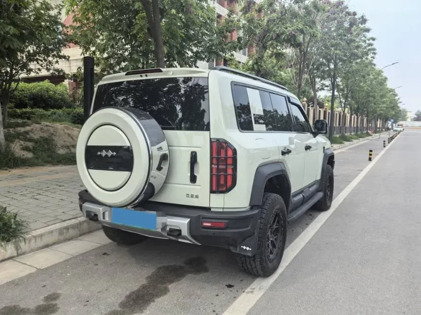 2023 FangChengBao Bao 5 1.5T 194HP L4 E-CVT PHEV 31.8KWH,autocango,china used car exporter,china ev exporter,chinese used car exporter,chinese used ev exporter