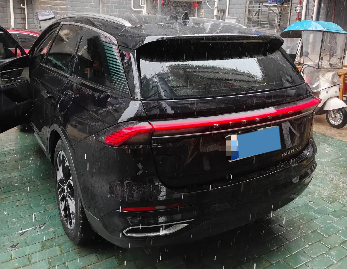 2023 Lincoln Nautilus 2.0T 261HP L4 8AT,autocango,china used car exporter,china ev exporter,chinese used car exporter,chinese used ev exporter