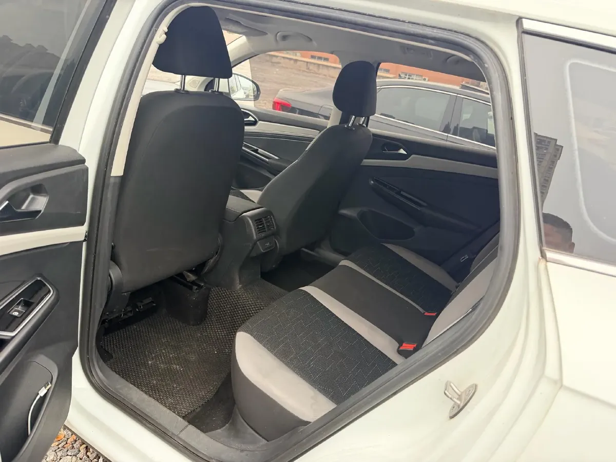 2022 Jetta VS7 1.4T 150HP L4 6AT,autocango,china used car exporter,china ev exporter,chinese used car exporter,chinese used ev exporter