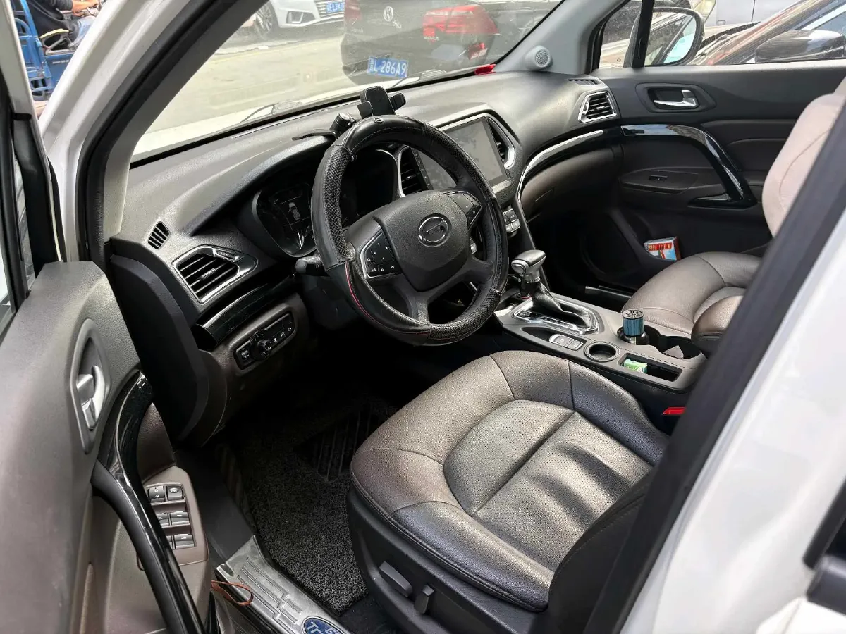 2017 GAC Trumpchi GS4 1.5T 152HP L4 6AT,autocango,china used car exporter,china ev exporter,chinese used car exporter,chinese used ev exporter