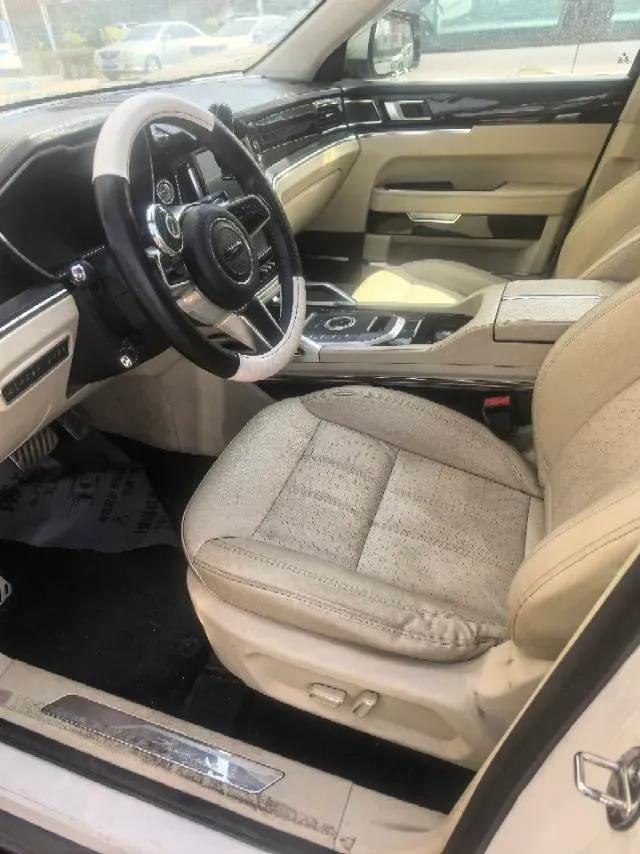 2017 Zotye T700 2.0T 190HP L4 8AT,autocango,china used car exporter,china ev exporter,chinese used car exporter,chinese used ev exporter