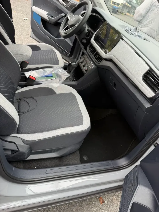 2025 Volkswagen Tharu 1.5L 110HP L4 6AT,autocango,china used car exporter,china ev exporter,chinese used car exporter,chinese used ev exporter