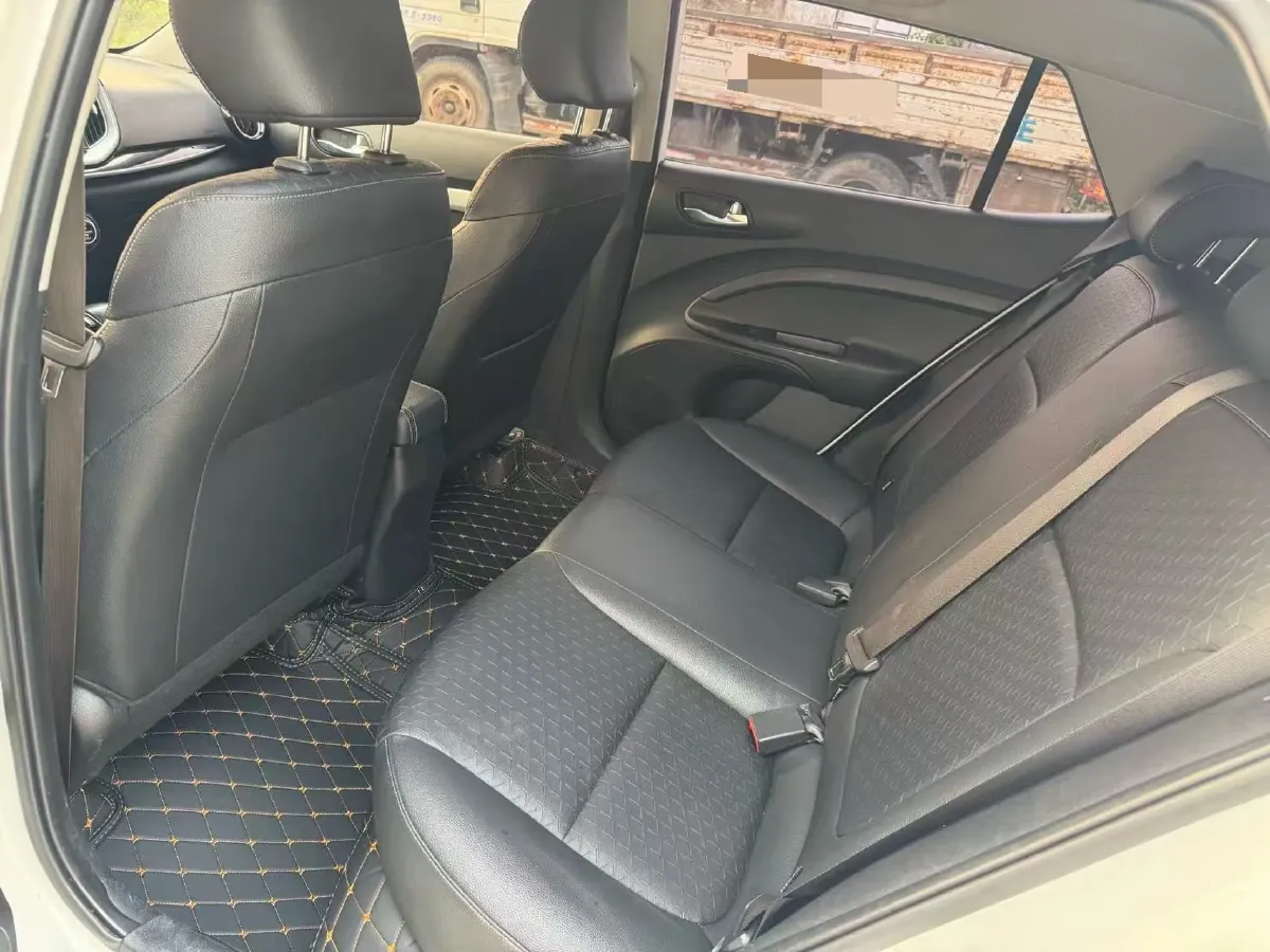 2019 Kia KX1 1.4L 100HP L4 6AT,autocango,china used car exporter,china ev exporter,chinese used car exporter,chinese used ev exporter